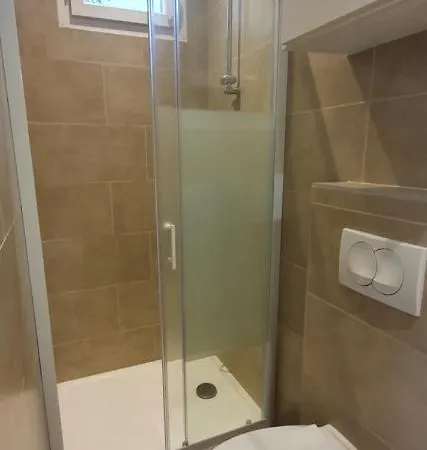 Valrose Apartament